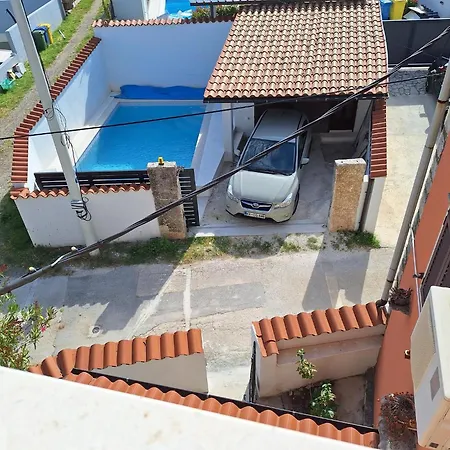 Blue Pool House * Rakalj