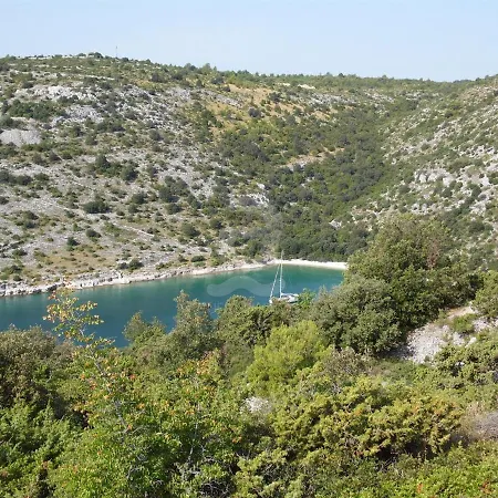 Blue Pool House Vakantiehuis *