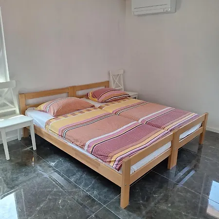 Blue Pool House Rakalj